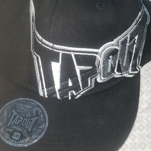 Tap out fitted hat